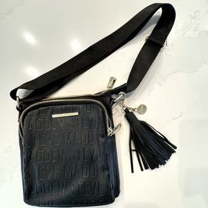 Steve Madden crossbody purse